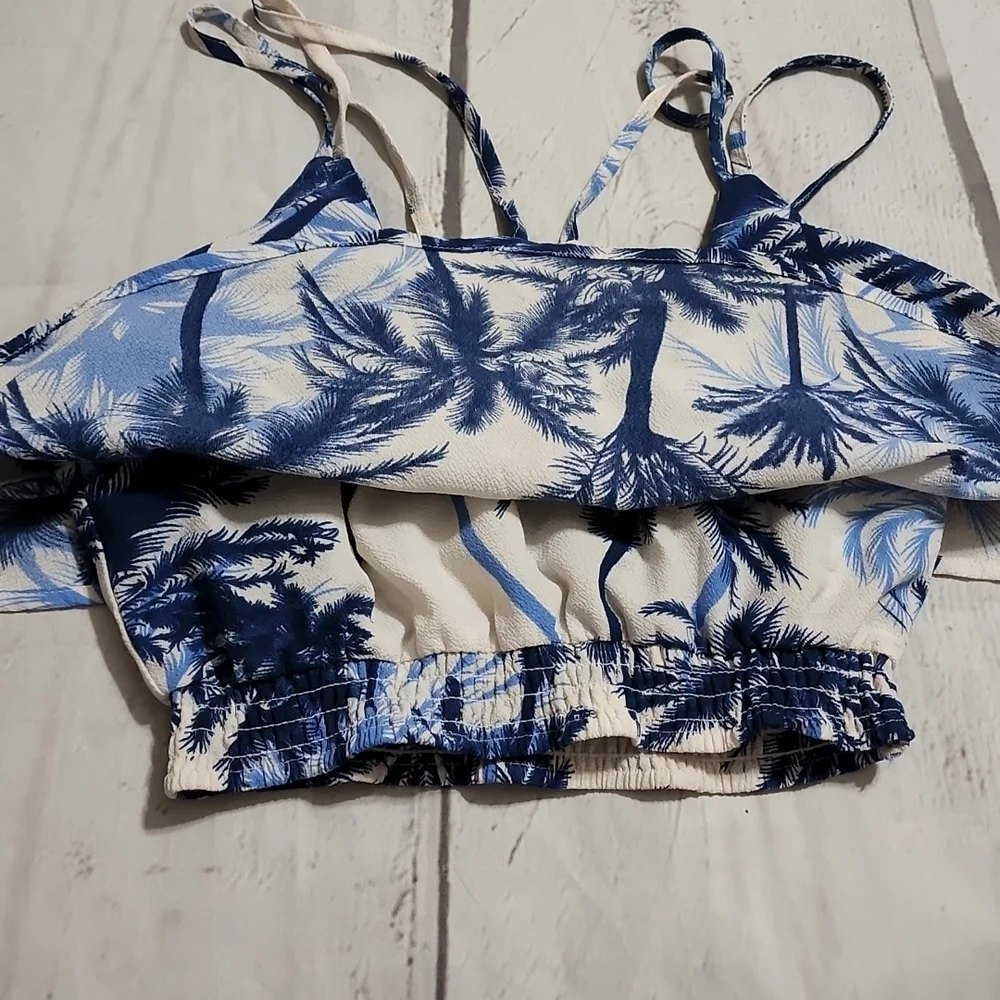 FASHION Nova crop top blouse strap sleeveless - Picture 3 of 6